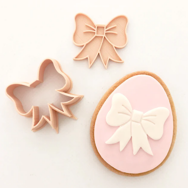 Little Biskut Candy Cane Cookie Cutter & Embosser Set